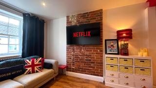 The Simms Suite - Worthing - 7