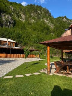 Gegest Hotel - Theth - 8