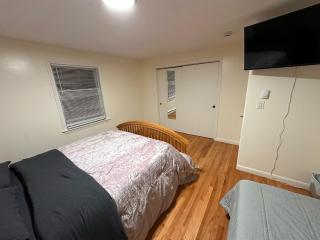 Private Room in Melrose - 4