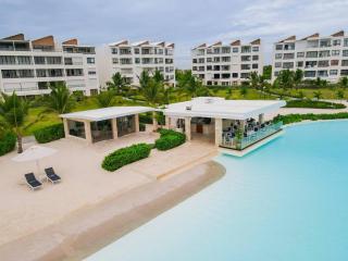 Beachfront Condo with Hot Tub - Punta Cana - 4