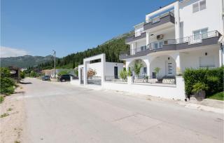 Awesome Home In Veliki Prolog - Veliki Prolog - 2