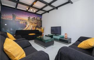 Awesome Home In Veliki Prolog - Veliki Prolog - 8