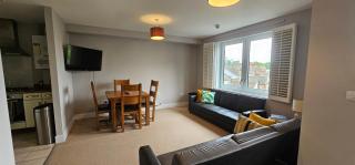 Comfortable Two Bedroom Flat For 6 People's - Londra - 1