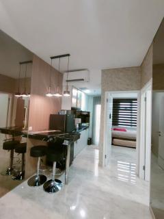 Podomoro cozy apartment Liberty Tower city view - Medan - 3