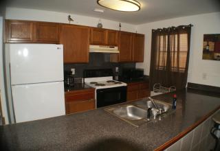 SW102 LUXURIOUS CONDO 3 minute walk to beach access - South Padre Island - 9