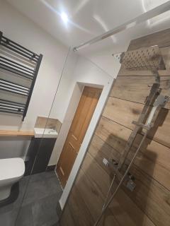 Modernised 3 Bed House - Wrexham - 1