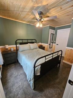 Adirondack Private Cabin New Construction - Owls Head - 3