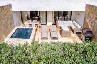 Beachfront Condo with Hot Tub - Punta Cana - 3