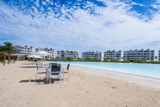 Beachfront Condo with Hot Tub - Punta Cana - 0