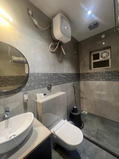Hotel Godwin - Deoghar - 4