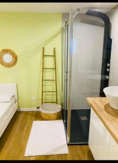 Loft entièrement neuf - - 8