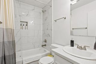 Three Bedroom House in Lake Charles - Lake Charles - 4