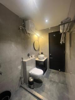 Hotel Godwin - Deoghar - 1