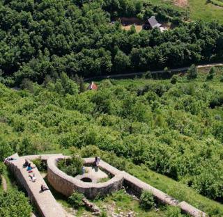 Home of Peace at the top of the Pyramid Sun and Love - Visoko - 9