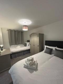 3 Bedroom Home - 6 guests - Beoley - 1