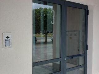 Flat in Villajoyosa with Sea Views & Pool - Villajoyosa - 3
