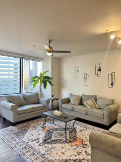High-Rise Apartment in Downtown Dallas wPool - Dallas - 8