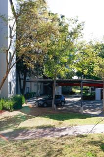 Golf Estate Living 1BR Apartment in Jackal Creek - Roodepoort - 9
