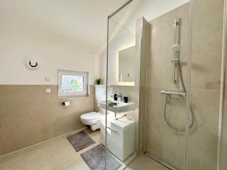 Harmony Homes - Nähe Bahnhof - Terasse - Smart-TV - Nähe Hamburg & Flughafen - 6