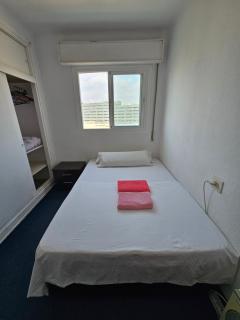 Habitación privada cómoda centro málaga vialia estación de tren María Zambrano y también cerca a la playa - 3