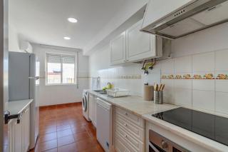 Priolo's Nest - Azores Butler - Bicas - 3