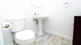 8 Bedrooms With A Pool - 404 Fourth Avenue - West Cape May - 5