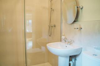Cosy Underfloor Heated 17th Century Renovated Mill with Stunning Views - Beddgelert - 5