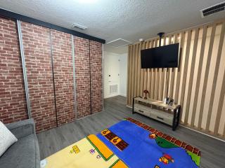 Modern 3BR Townhome Near Disney - Kissimmee - 6