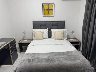 Aparto Suites Trigal - Valencia - 1