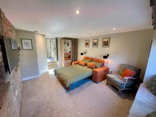 The Old Post Office Studio - Draughton - 9