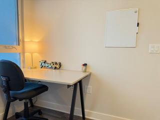 Luxurious 1BR Suite Near Hollywood Walk Of Fame - Vernon - 1