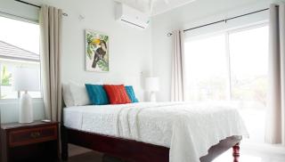 Cool Water Ocean Breeze Escape Drax Hall St Ann - 3