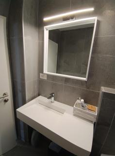 Residence Perleta luxury sea view apartment with jacuzzi - Trogir - 1