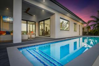 Marco Luxe Retreat Waterfront - Marco Island - 1