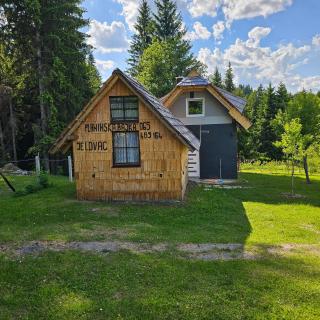 Planinska Bajka pogodna za dnevne boravka i one koji se vole - Olovo - 0