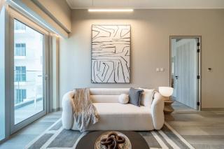 Airstay - 1BR - Pool Views - Next to Circle Mall - Monthly Offer Available - 1