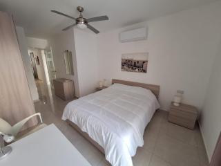 Chic Central Suite - Msida - 3