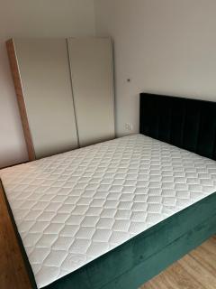 Laki, luxury lake view apartment - 4