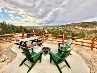 Yurt Overlook #8 with AC and Private Bath King Suite - Orderville - 7