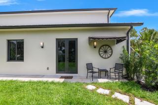 Whispering Pines Retreat - Naples - 8