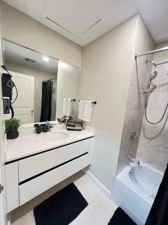 Luxe at the lofts - 5