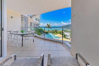 Spectacular Seaviews, Pool, Modern, Free Wifi - Airlie Beach - 4