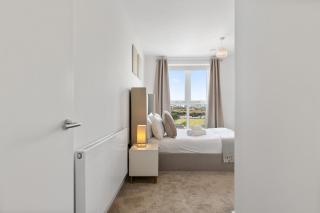 Khayat Homes - The Lasgidi - Two Bed Apt - Barking - 2