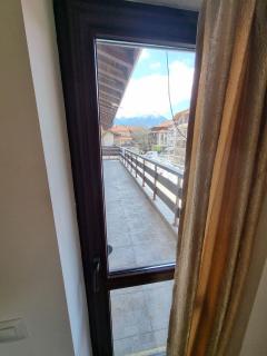 Mountain Paradise 2 - Cosy 2 Bed Mountain View Apartment - Washer - 7
