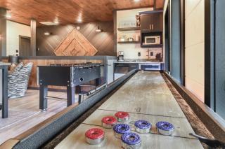 Smith Creek Resort- 6 Bedroom 22 Guests - Indoor Pool - Resort Amenities - Sevierville - 1