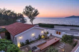 73 Yalikavak, Contemporary version of an old village house - Yalıkavak - 0