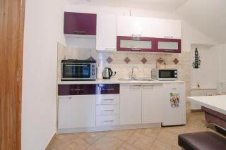 Apartments and rooms with parking space Vranovaca, Plitvice - 17461 - Korenica - 2
