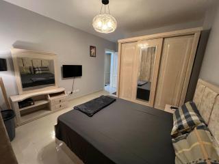 Modern at Madinaty 2 rms 2 bth close to craft zone - Madinaty - 2