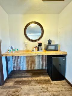 The Lodge at Ute Lake aka Yucca Motel and Cabins, Logan, NM - 1