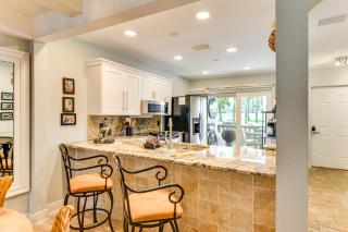 Seaside Panama City Beach Condo with Outdoor Pool! - Panama City Beach - 2